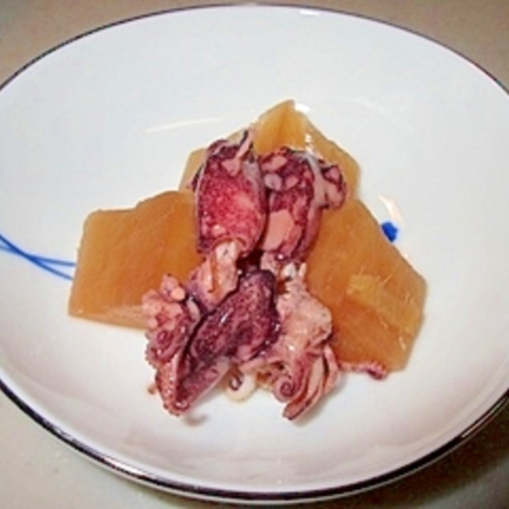 柔らかおふくろの味 大根と小ヤリイカの煮物 レシピ 作り方 By Dekotan1 楽天レシピ 柔らかおふくろの味 大根と小ヤリイカの煮物 レシピ 作り方 By Dekotan1 楽天レシピ